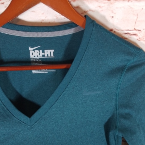 Nike Tops - XS Nike Dri-Fit Long Sleeve TEAL Tshirt